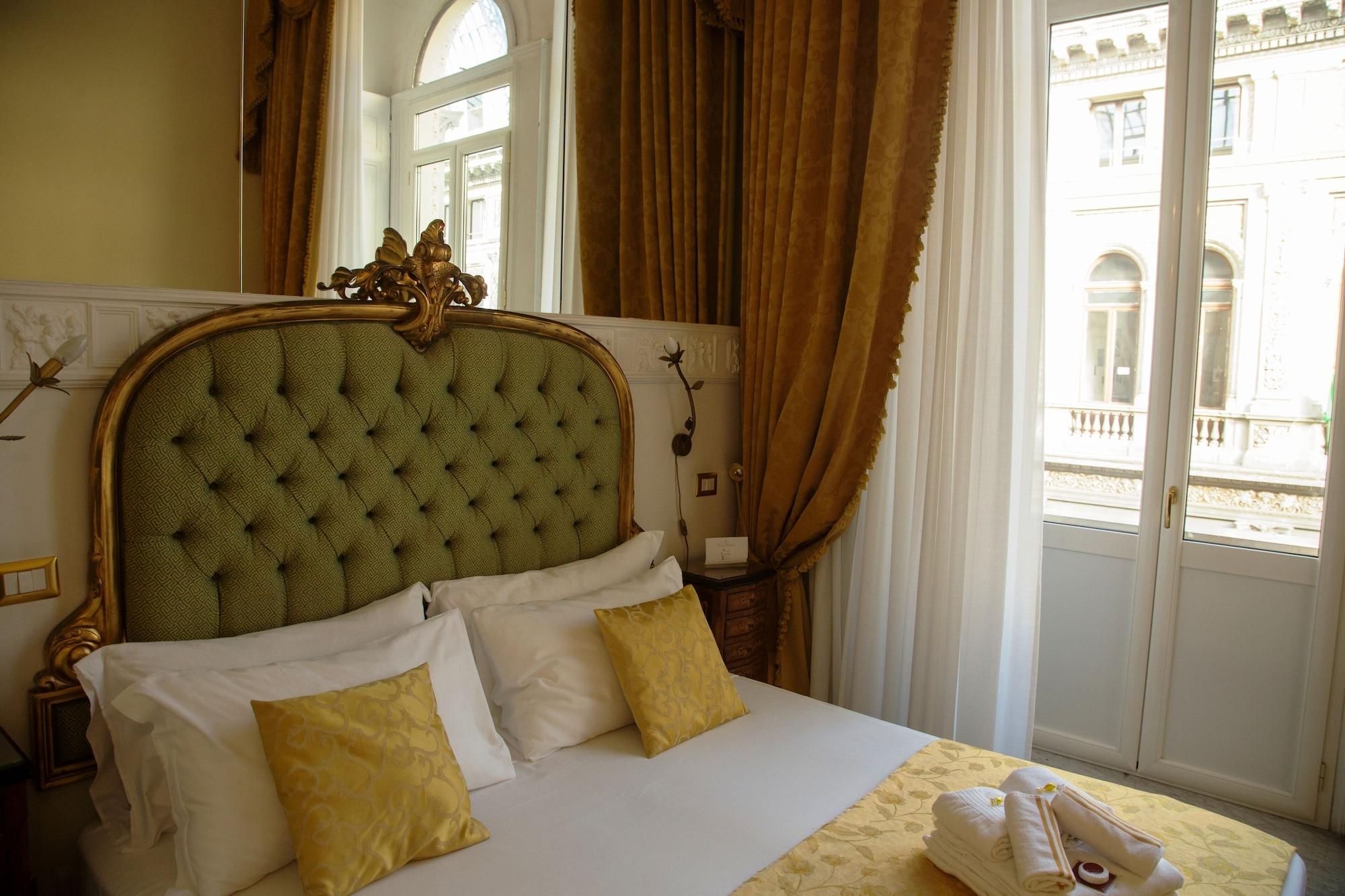 B&B Art Suite Santa Brigida Naples Exterior photo