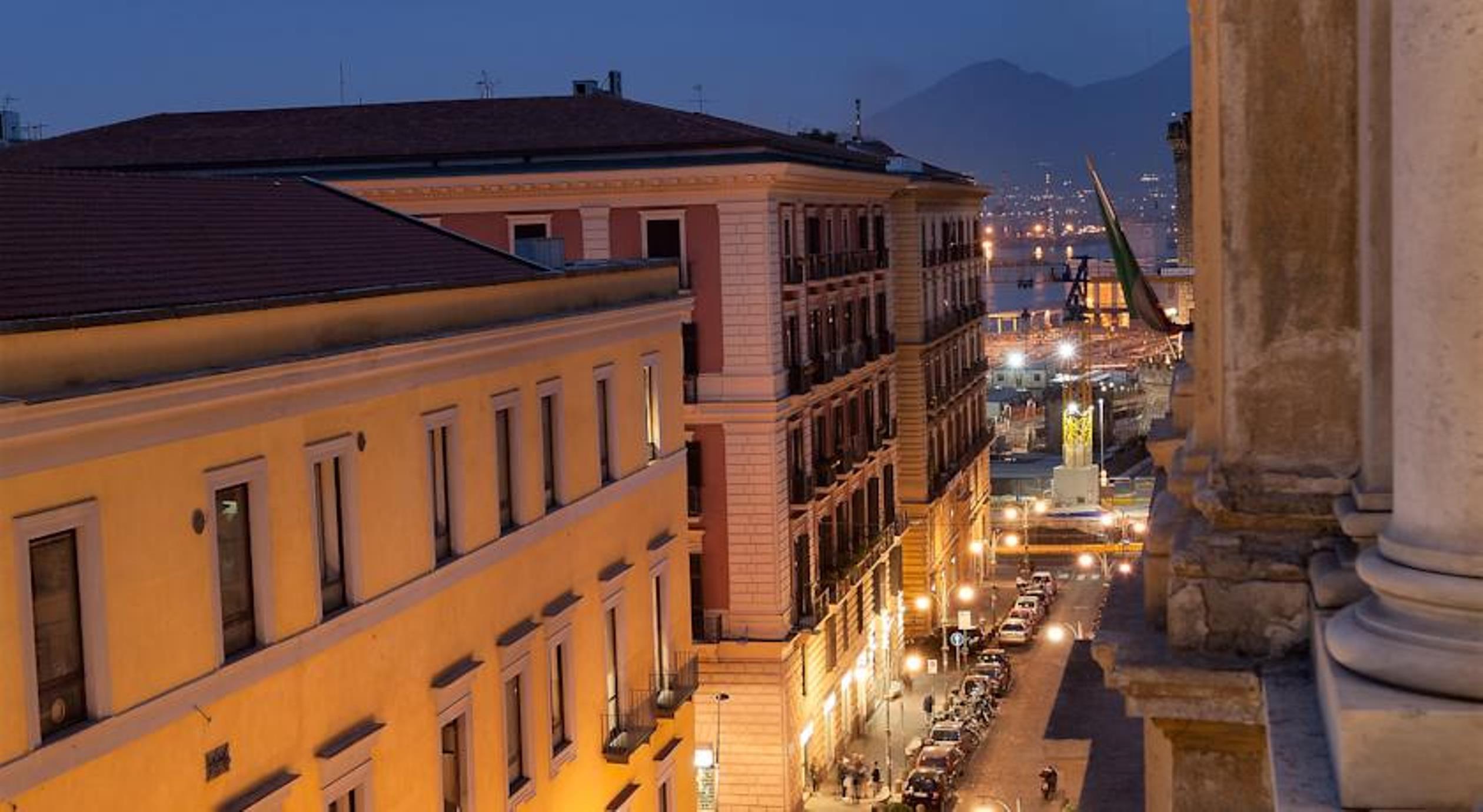 B&B Art Suite Santa Brigida Naples Exterior photo